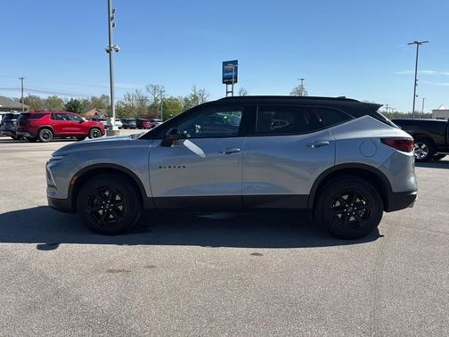 Sterling Gray Metallic 2023 Chevrolet Blazer 2LT