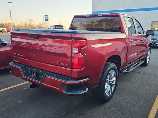 2020 Chevrolet Silverado 1500 Custom