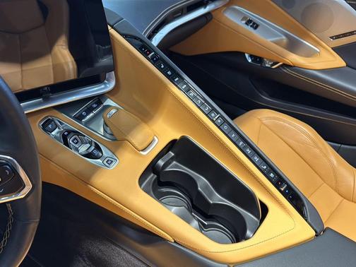 2022 Chevrolet Corvette Stingray w/2LT