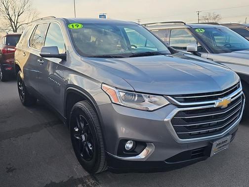 2019 Chevrolet Traverse LT Cloth