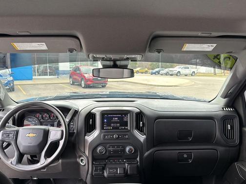 2024 Chevrolet Silverado 2500 Custom