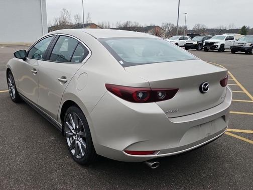 2025 Mazda Mazda3 FWD w/Preferred Package