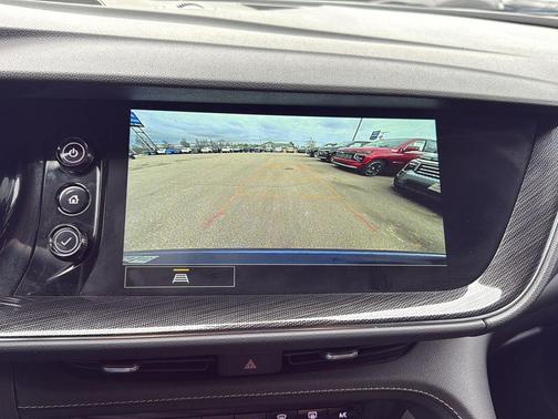 2022 Buick Envision FWD Essence