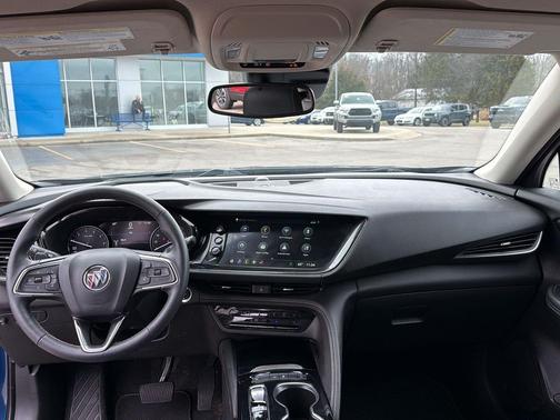 2022 Buick Envision FWD Essence