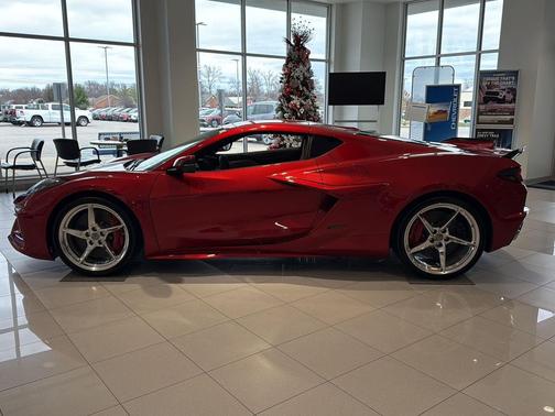 2026 Chevrolet Corvette E-Ray Coupe, 2LZ, RWD