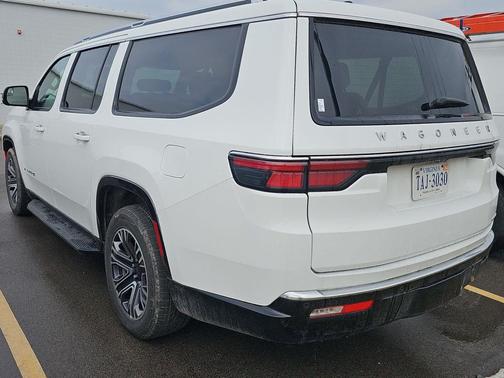 2024 Jeep Wagoneer L Series II 4x4