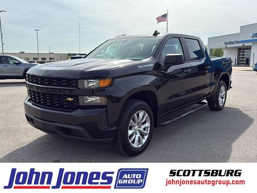 2020 Chevrolet Silverado 1500 Custom