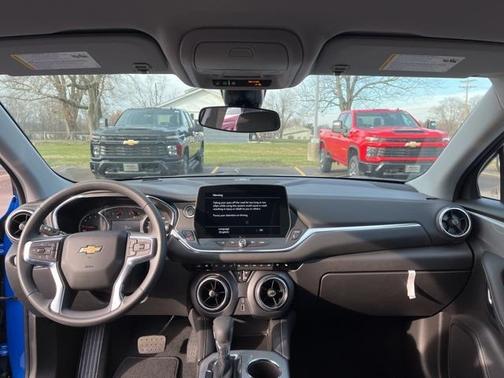 2025 Chevrolet Blazer 2LT