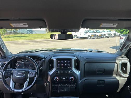 2020 GMC Sierra 1500 SLE