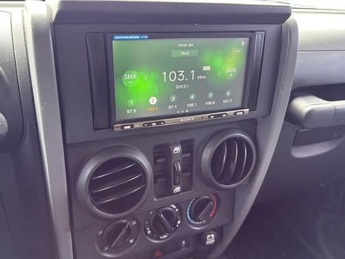 Natural Green PC/Black Soft Top 2010 Jeep Wrangler Unlimited Sport