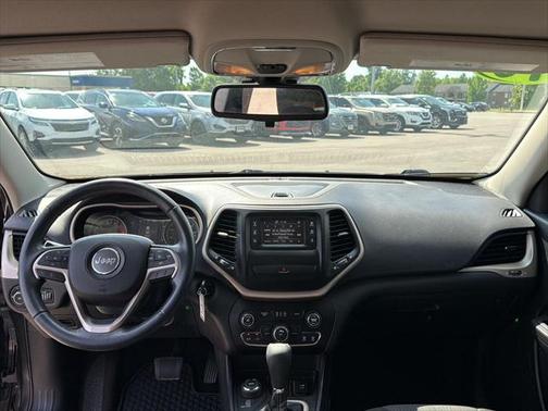 2016 Jeep Cherokee Altitude
