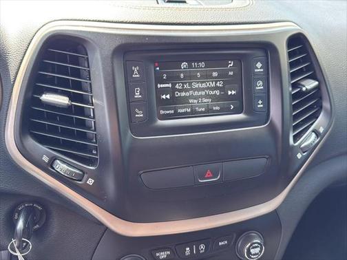 2016 Jeep Cherokee Altitude