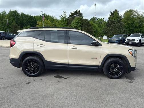 2022 GMC Terrain AWD AT4