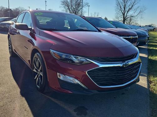2022 Chevrolet Malibu FWD RS