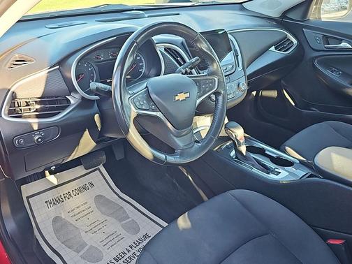 2022 Chevrolet Malibu FWD RS