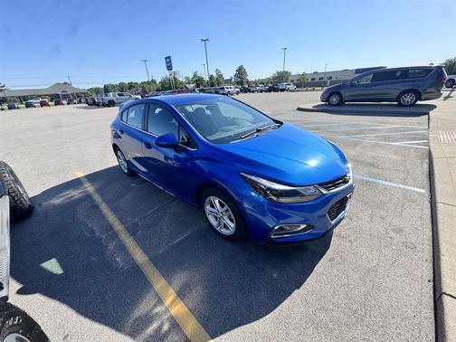 Kinetic Blue Metallic 2017 Chevrolet Cruze LT