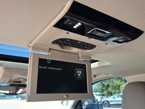 White Diamond Tricoat 2015 Chevrolet Tahoe LTZ