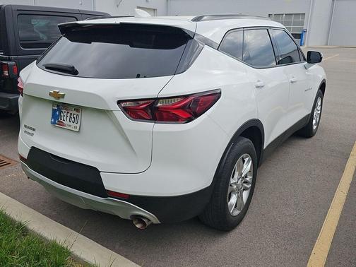 Summit White 2021 Chevrolet Blazer 2LT