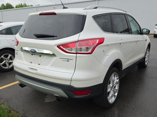 White Platinum Metallic Tri-Coat 2015 Ford Escape Titanium