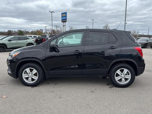 2022 Chevrolet Trax LS