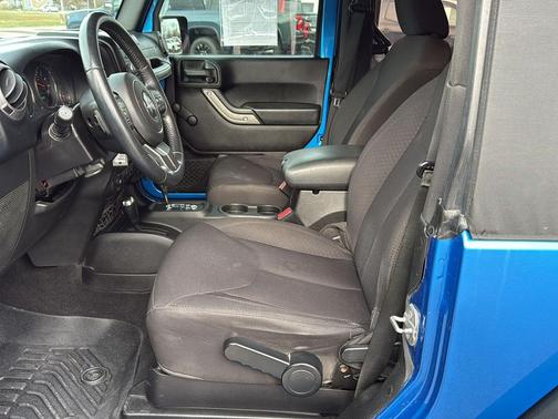 2015 Jeep Wrangler Sport