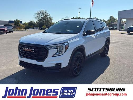 2024 GMC Terrain SLT