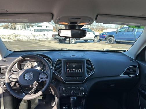 2021 Jeep Cherokee Altitude