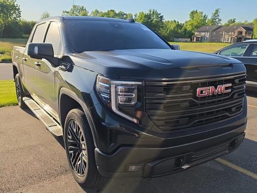 Onyx Black 2023 GMC Sierra 1500 SLT