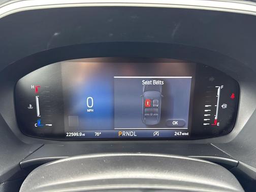 Carbonized Gray Metallic 2024 Ford Escape Active