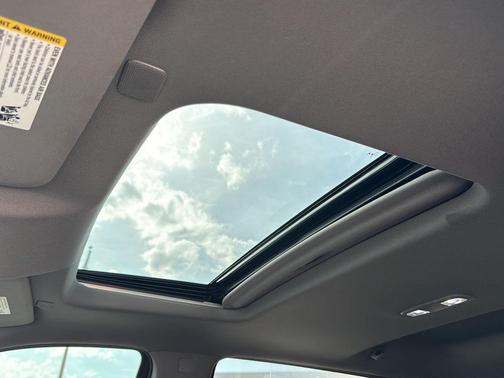 Cayenne Red Tintcoat 2022 GMC Sierra 1500 Elevation