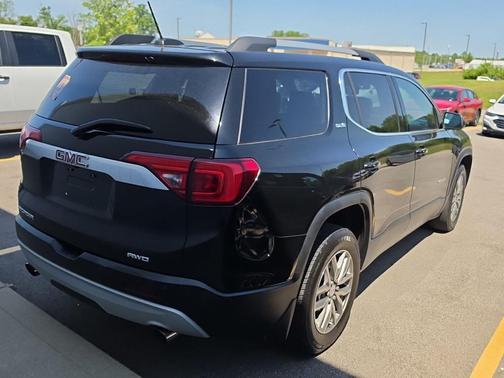 Ebony Twilight Metallic 2017 GMC Acadia SLE-2