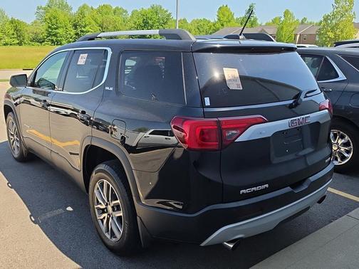 Ebony Twilight Metallic 2017 GMC Acadia SLE-2