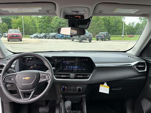 Summit White 2026 Chevrolet Trailblazer LS