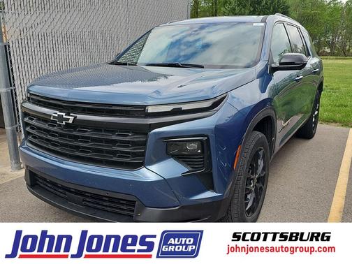 Lakeshore Blue Metallic 2024 Chevrolet Traverse LT