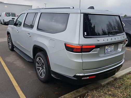 2024 Jeep Wagoneer L Series II 4x4
