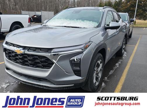 2025 Chevrolet Trax LT