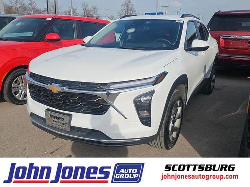 2025 Chevrolet Trax LT