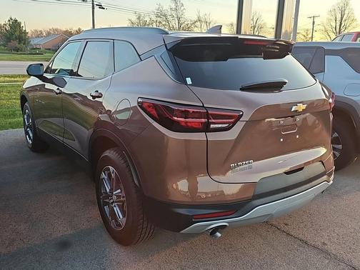 Copper Bronze Metallic 2023 Chevrolet Blazer 2LT