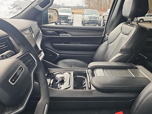 2024 Jeep Wagoneer Series II 4x4