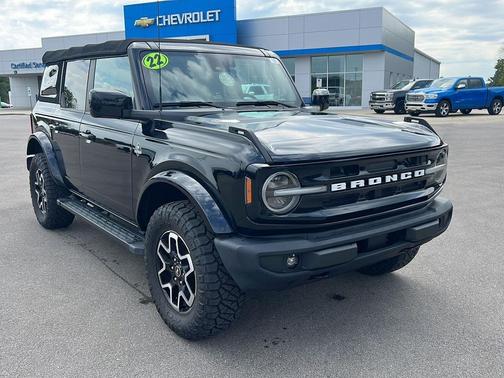 2022 Ford Bronco Outer Banks