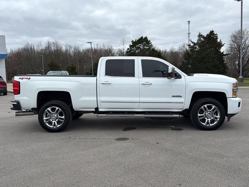 2019 Chevrolet Silverado 2500 High Country