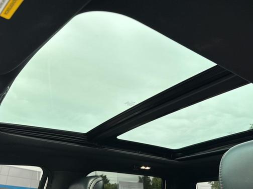 White Platinum Metallic Tri-Coat 2018 Ford F-150 Platinum