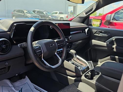 Glacier Blue Metallic 2023 Chevrolet Colorado Z71