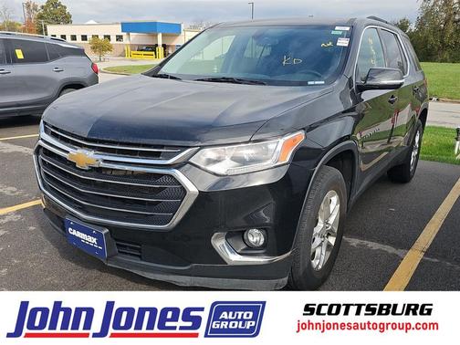 2020 Chevrolet Traverse LT Cloth