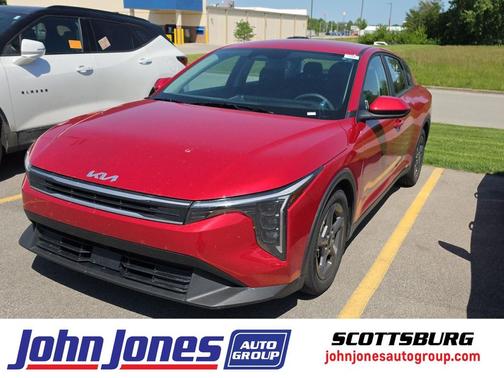 Currant Red 2025 Kia K4 LXS