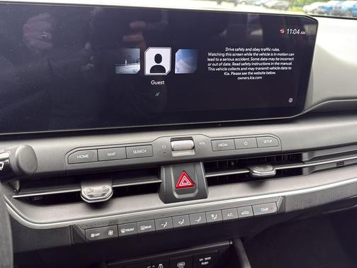 Currant Red 2025 Kia K4 LXS