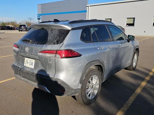 2025 Toyota Corolla Cross LE