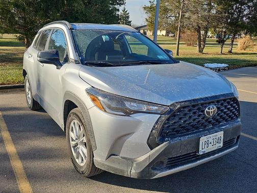 2025 Toyota Corolla Cross LE