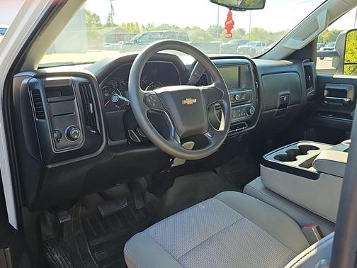 2018 Chevrolet Silverado 1500 LS