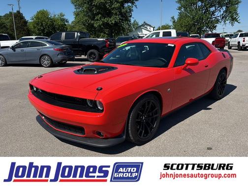 Go Mango 2022 Dodge Challenger R/T Scat Pack
